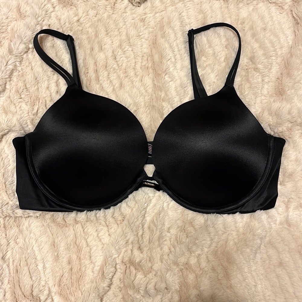 Victoria’s Secret “Very Sexy” push-up bra with rhinestone detailing